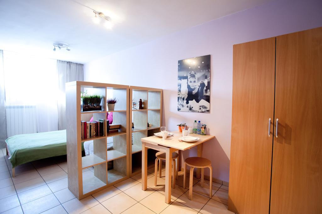 Studio Grzybowska - Warsaw Center Szoba fotó