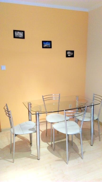 Studio Grzybowska - Warsaw Center Kültér fotó